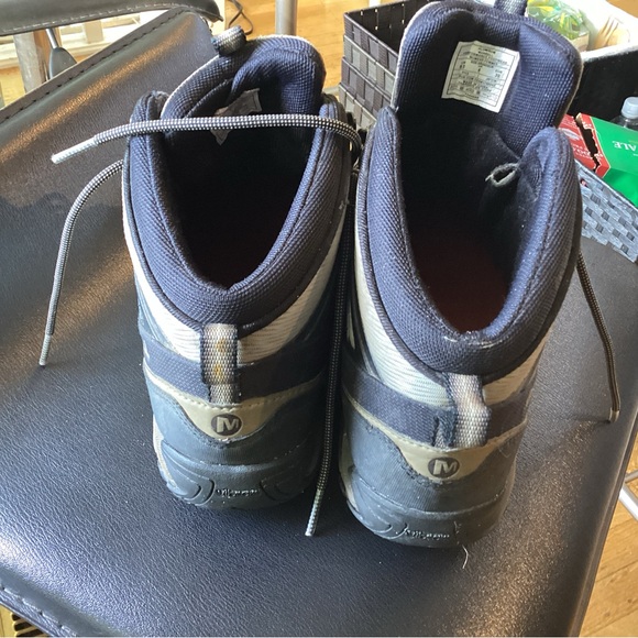 Merrell Aluminum Hiking Boots - Picture 3 of 6